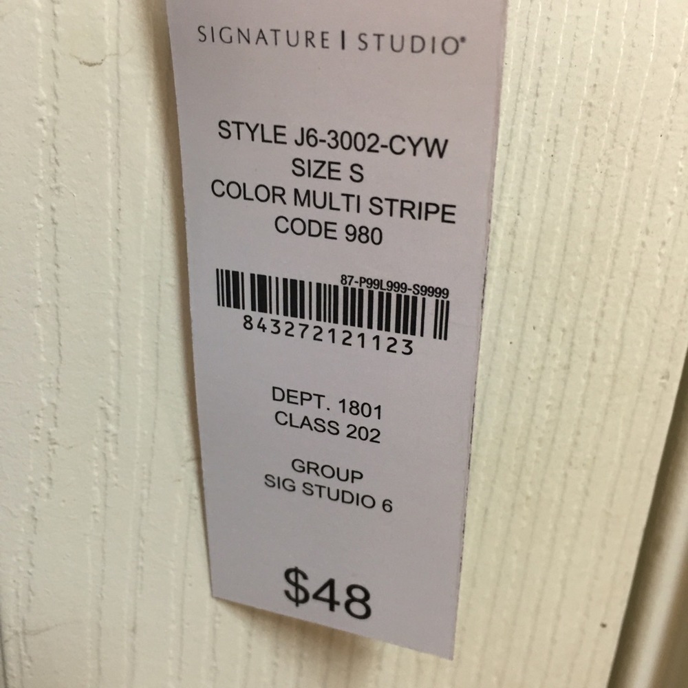 Striped dress new with tags - Picture 6 of 7